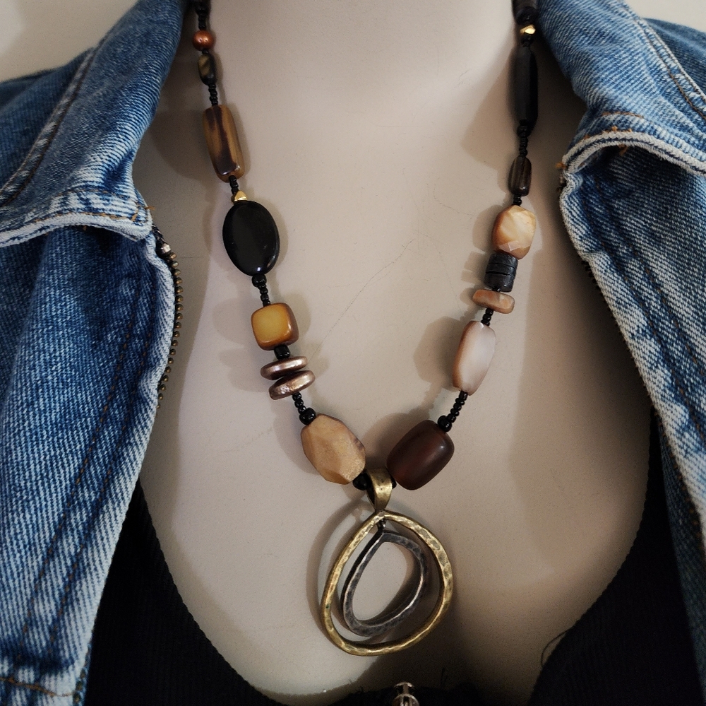 Gorgeous Silpada teardrop necklace